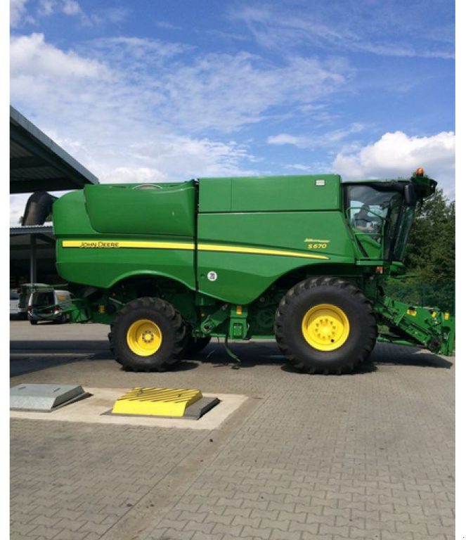 Oldtimer-Mähdrescher typu John Deere S670і, Neumaschine v Біла Церква (Obrázek 10)