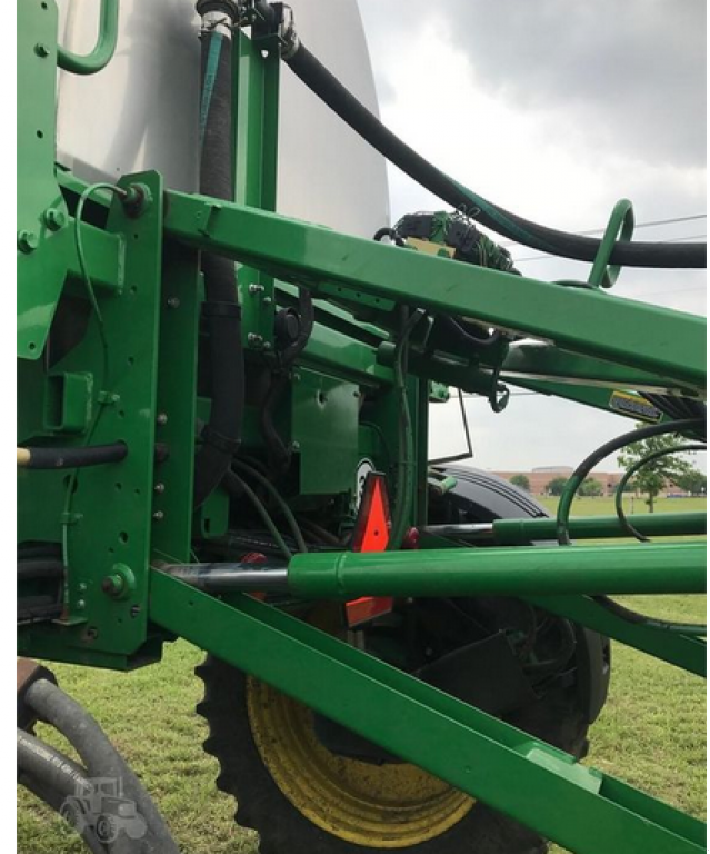 Selbstfahrspritze typu John Deere 4830,  v Біла Церква (Obrázek 2)