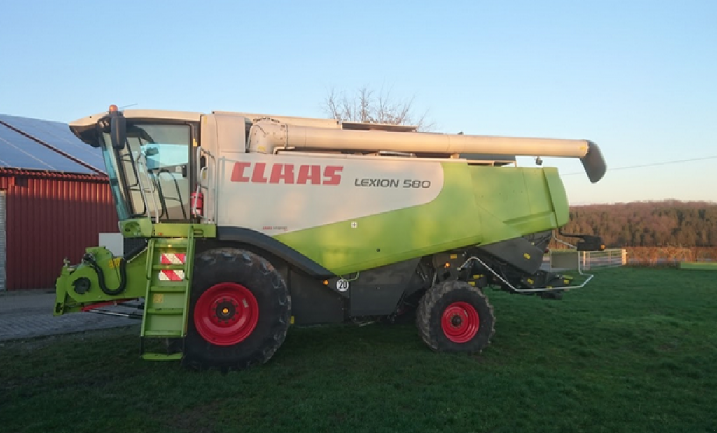 Oldtimer-Mähdrescher des Typs CLAAS Lexion 580, Neumaschine in Біла Церква (Bild 5)