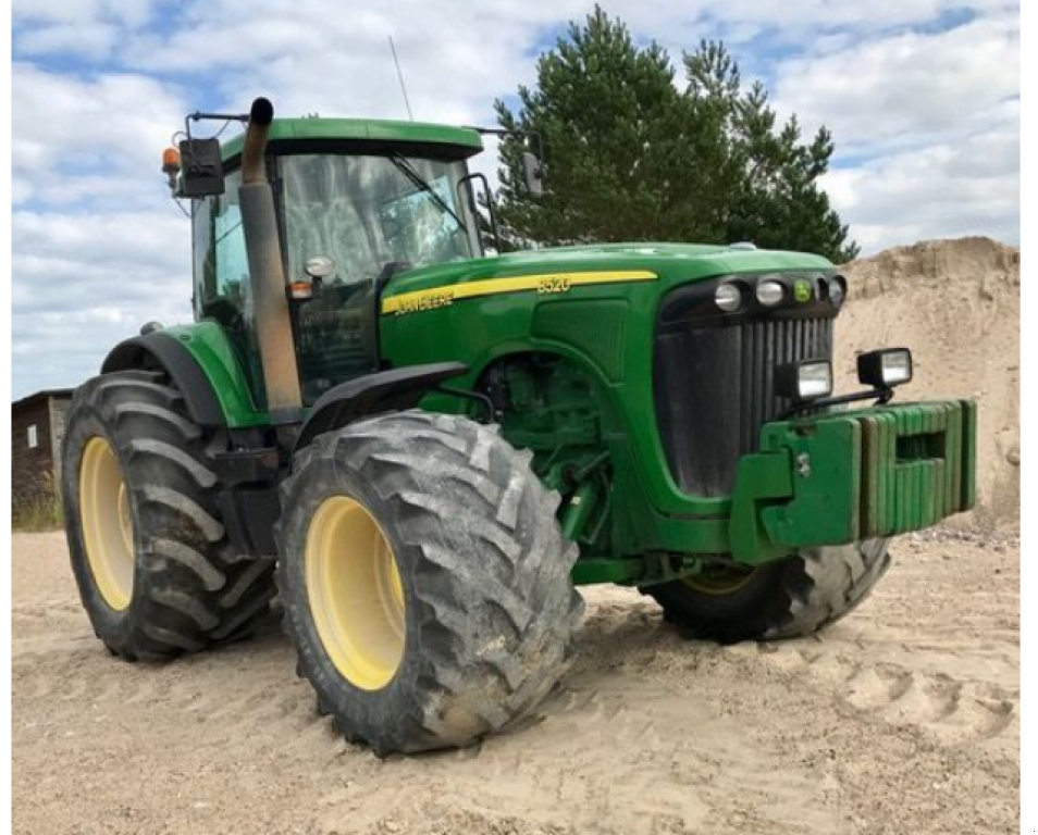 Oldtimer-Traktor del tipo John Deere 8520, Neumaschine In Біла Церква (Immagine 1)