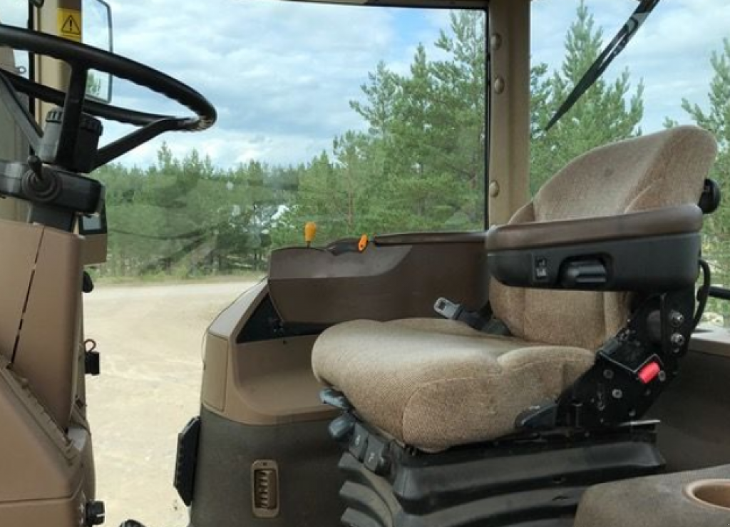 Oldtimer-Traktor del tipo John Deere 8520, Neumaschine In Біла Церква (Immagine 10)