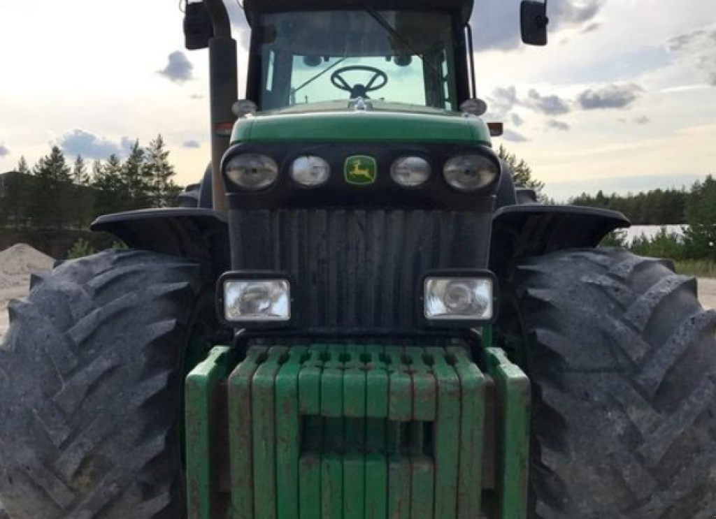 Oldtimer-Traktor del tipo John Deere 8520, Neumaschine In Біла Церква (Immagine 2)