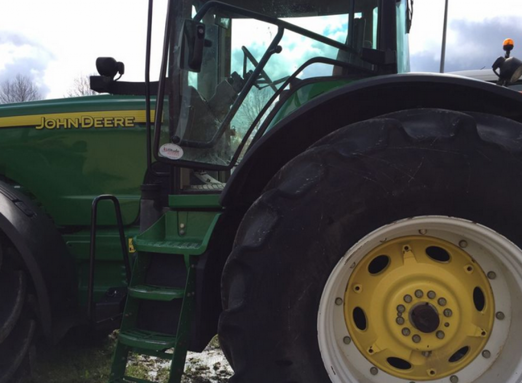 Oldtimer-Traktor tipa John Deere 8520, Neumaschine u Біла Церква (Slika 3)