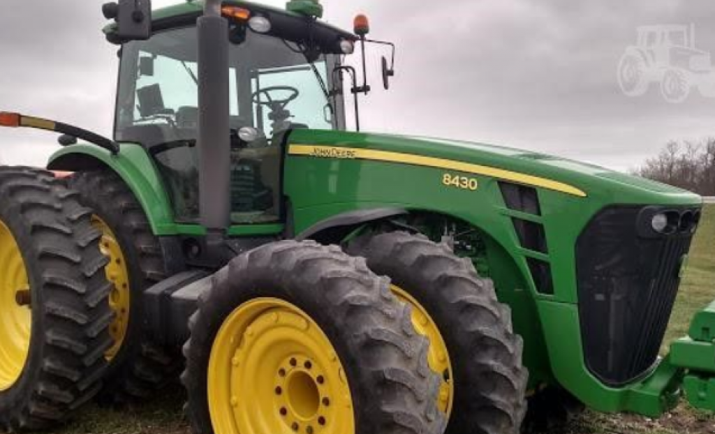 Oldtimer-Traktor typu John Deere 8430, Neumaschine v Біла Церква (Obrázek 5)