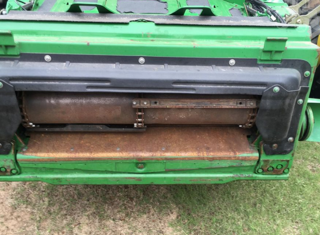 Oldtimer-Mähdrescher des Typs John Deere 9770 STS, Neumaschine in Біла Церква (Bild 8)