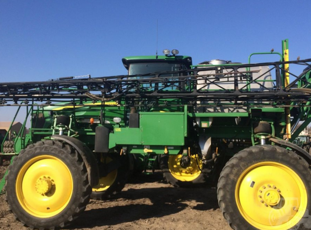 Selbstfahrspritze typu John Deere 4830,  v Біла Церква (Obrázek 2)