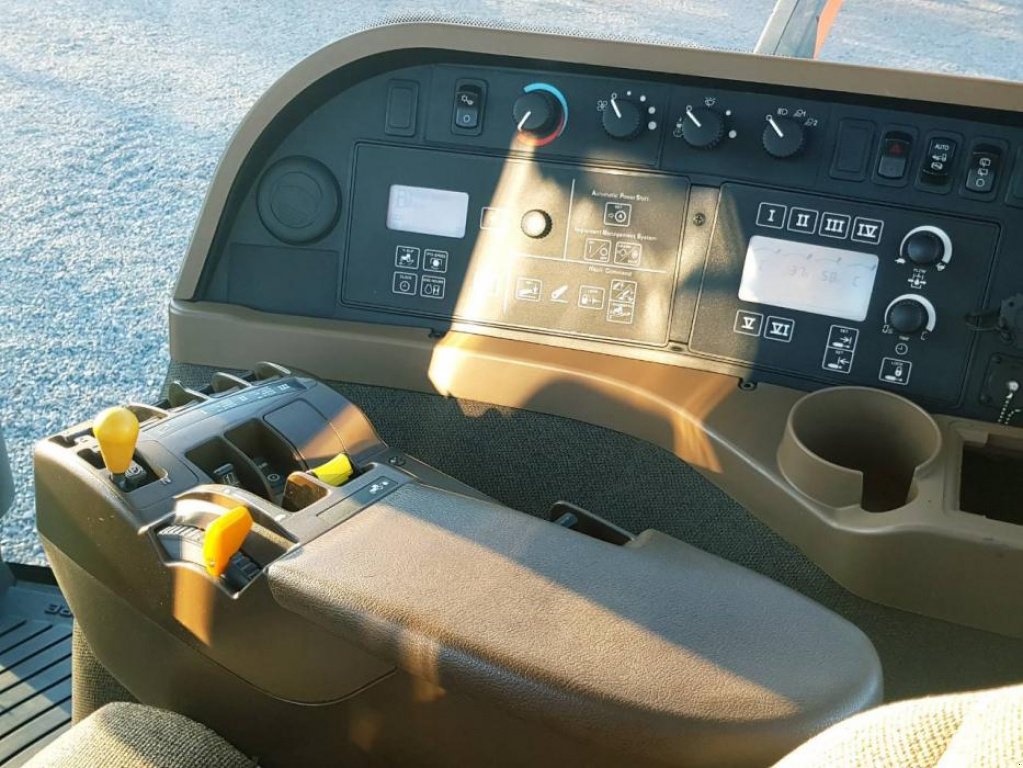 Oldtimer-Traktor a típus John Deere 8430, Neumaschine ekkor: Біла Церква (Kép 10)