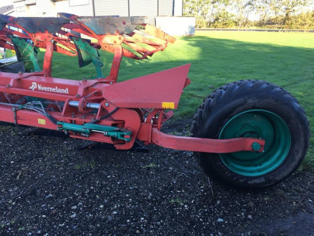 Scheibenpflug typu Kverneland RB 100/8,  v Біла Церква (Obrázek 9)