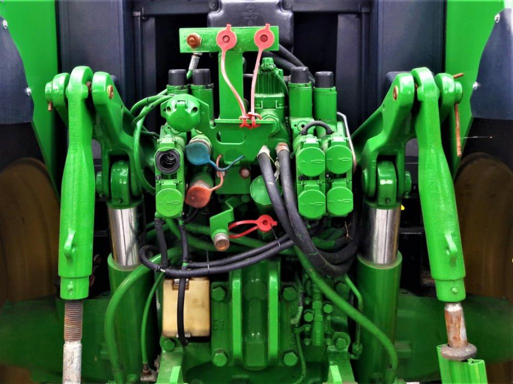 Oldtimer-Traktor typu John Deere 6910, Neumaschine v Біла Церква (Obrázek 5)