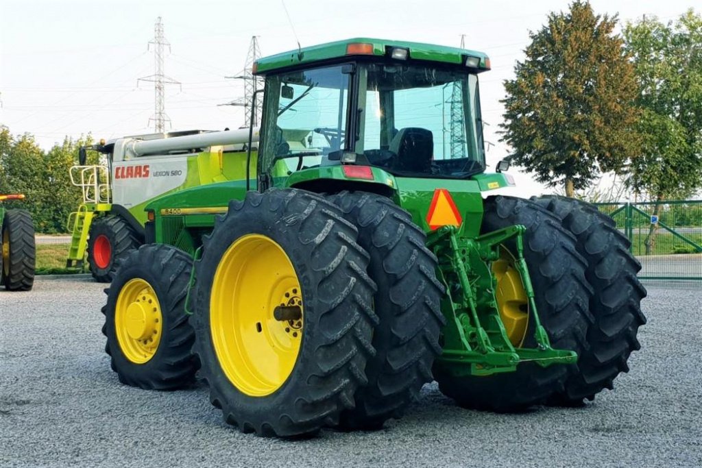 Oldtimer-Traktor a típus John Deere 8400, Neumaschine ekkor: Біла Церква (Kép 4)
