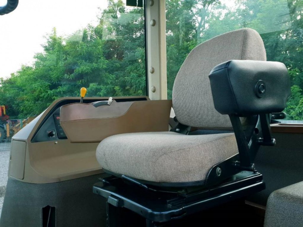 Oldtimer-Traktor a típus John Deere 8400, Neumaschine ekkor: Біла Церква (Kép 9)