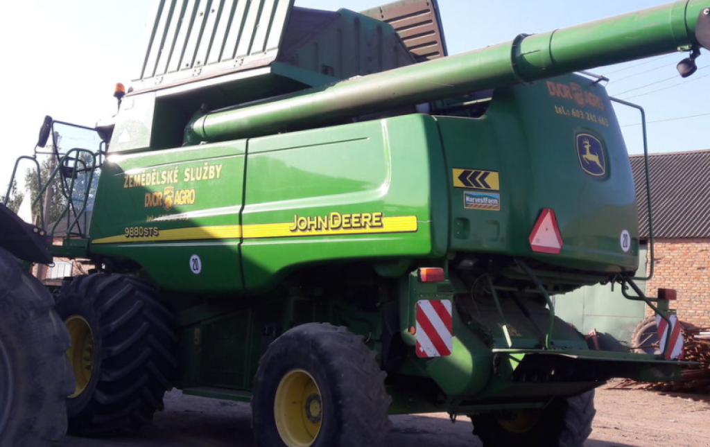 Oldtimer-Mähdrescher tipa John Deere 9880 STS, Neumaschine u Вінниця (Slika 7)