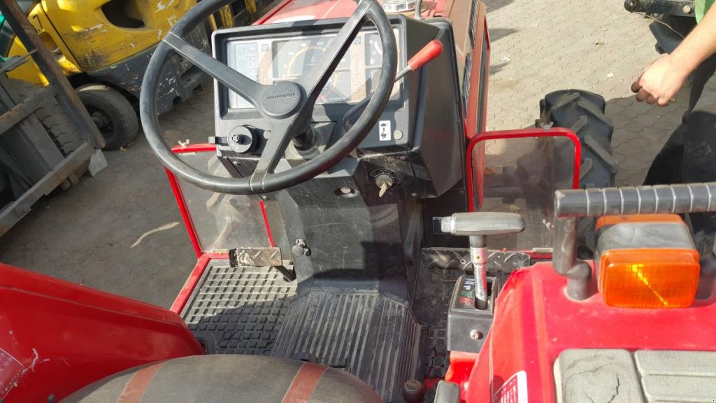 Hopfentraktor typu Yanmar FX-24D, Neumaschine v Одеса (Obrázek 8)