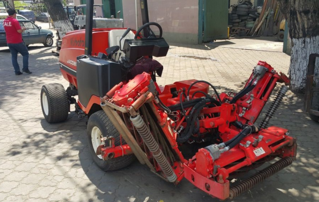 Hopfentraktor a típus Kubota Jacobsen ST 5111, Neumaschine ekkor: Одеса (Kép 4)