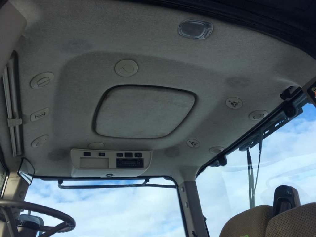 Oldtimer-Traktor typu John Deere 7230R, Neumaschine v Любешів (Obrázek 9)