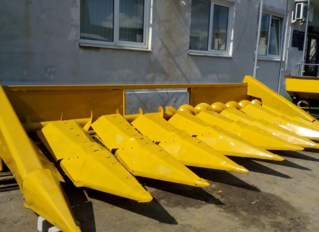 Maispflückvorsatz a típus New Holland MR 870N,  ekkor: Харків (Kép 1)