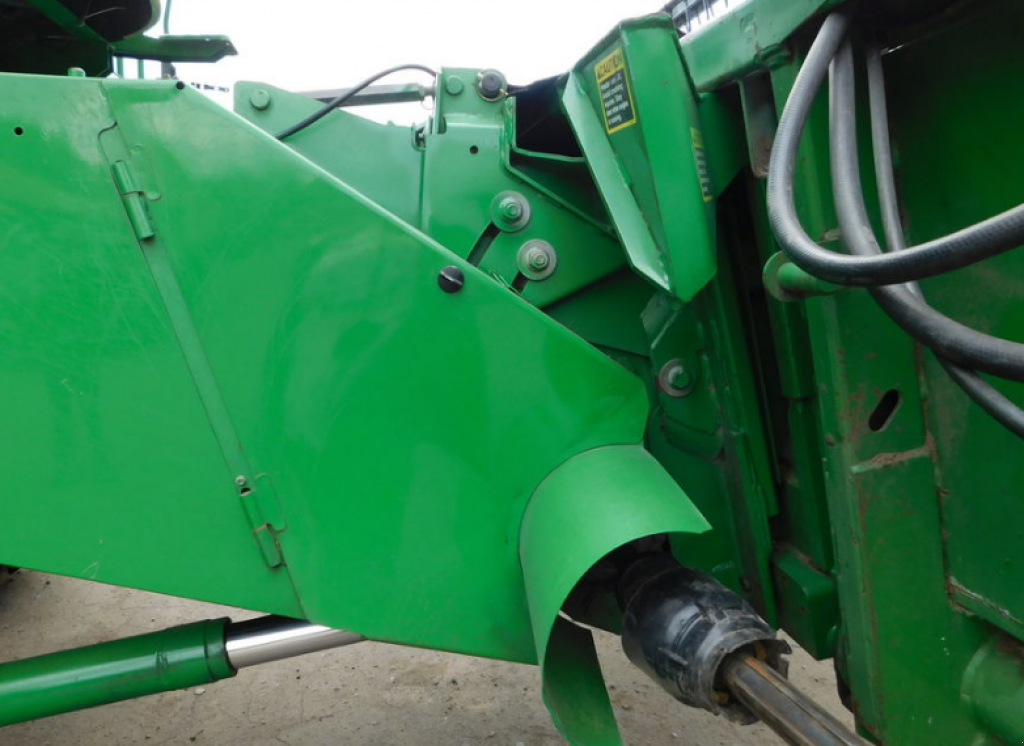 Oldtimer-Mähdrescher a típus John Deere 9860 STS, Neumaschine ekkor: Харків (Kép 3)