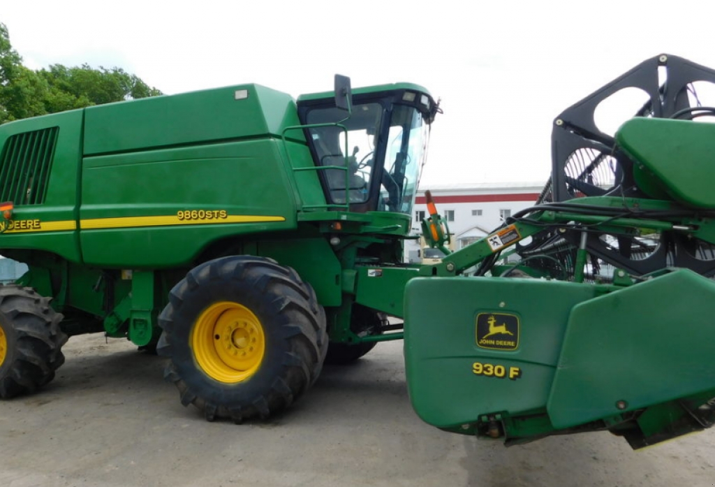 Oldtimer-Mähdrescher a típus John Deere 9860 STS, Neumaschine ekkor: Харків (Kép 10)