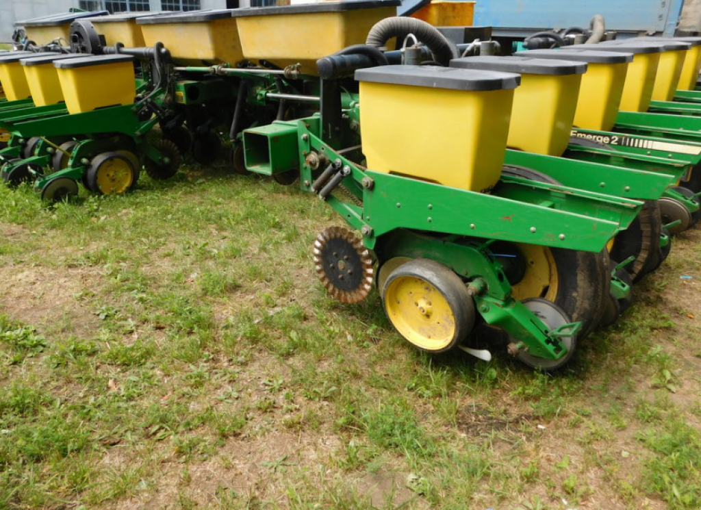 Gareeggenfelder typu John Deere 7200,  v Харків (Obrázek 1)