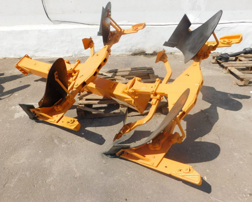 Scheibenpflug typu Nordsten Huard 6 (4+1+1),  v Харків (Obrázek 9)