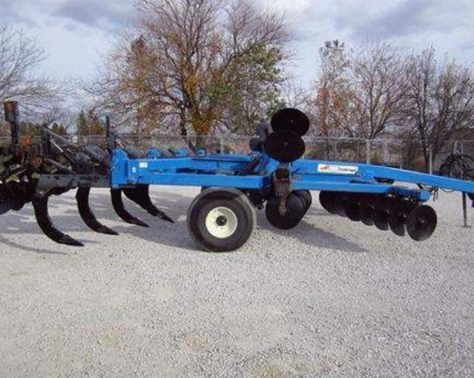 Wiesenegge typu Case IH Ecolo Tiger 730,  v Харків (Obrázek 1)