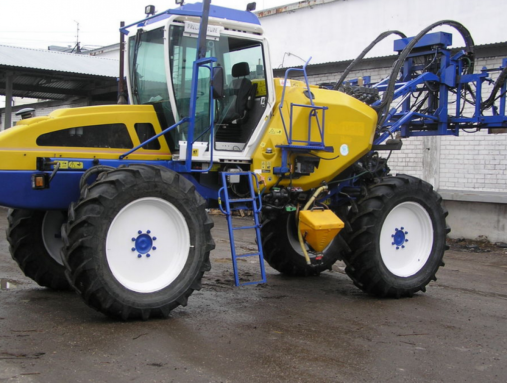 Selbstfahrspritze του τύπου Caruelle ULT 3000, Neumaschine σε Харків (Φωτογραφία 4)