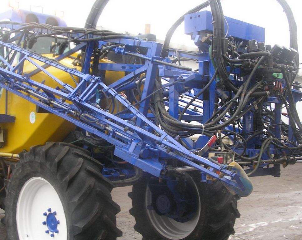 Selbstfahrspritze του τύπου Caruelle ULT 3000, Neumaschine σε Харків (Φωτογραφία 3)