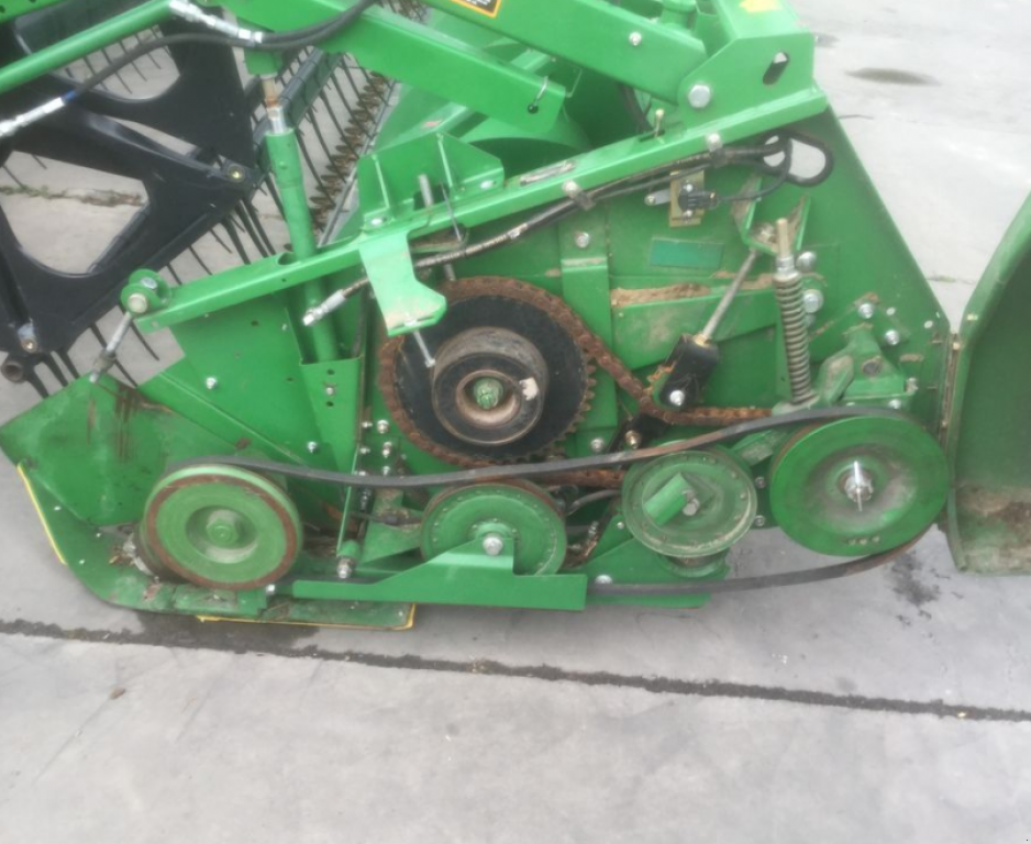 Schneidwerk typu John Deere 635F,  v Золочів (Obrázek 9)