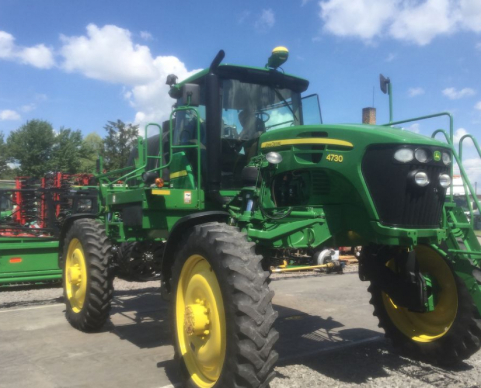 Selbstfahrspritze del tipo John Deere 4730,  In Золочів (Immagine 1)