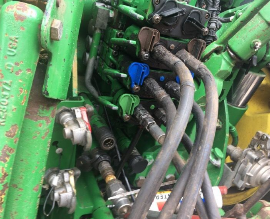 Oldtimer-Traktor tip John Deere 8320R, Neumaschine in Золочів (Poză 4)