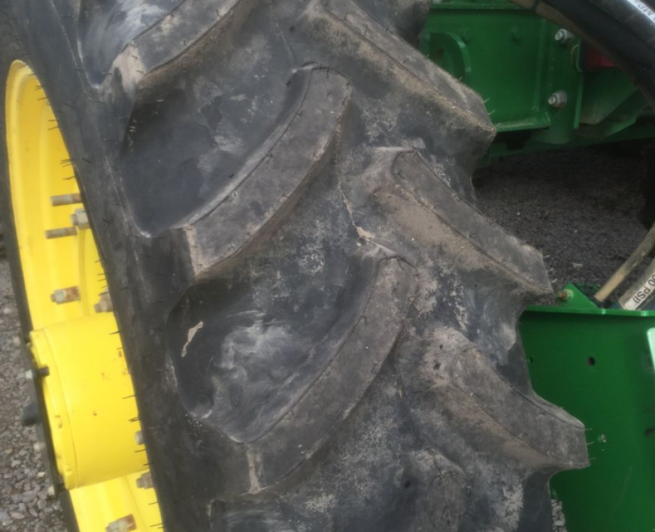 Selbstfahrspritze of the type John Deere 4940,  in Золочів (Picture 10)