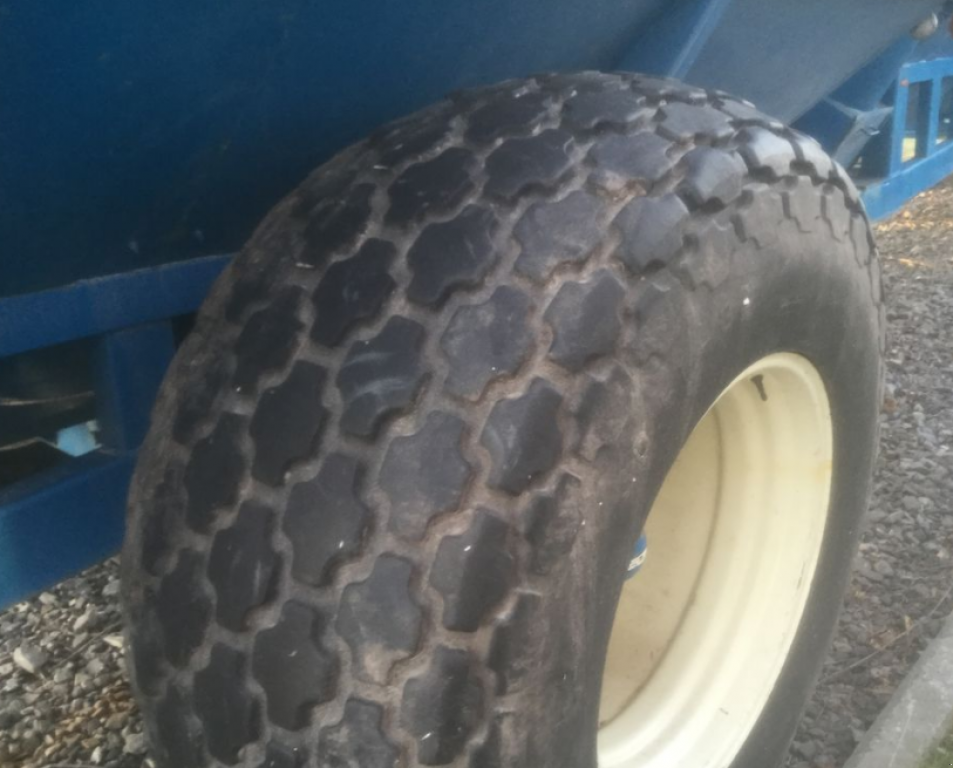 Überladewagen typu Kinze 840,  v Золочів (Obrázek 7)