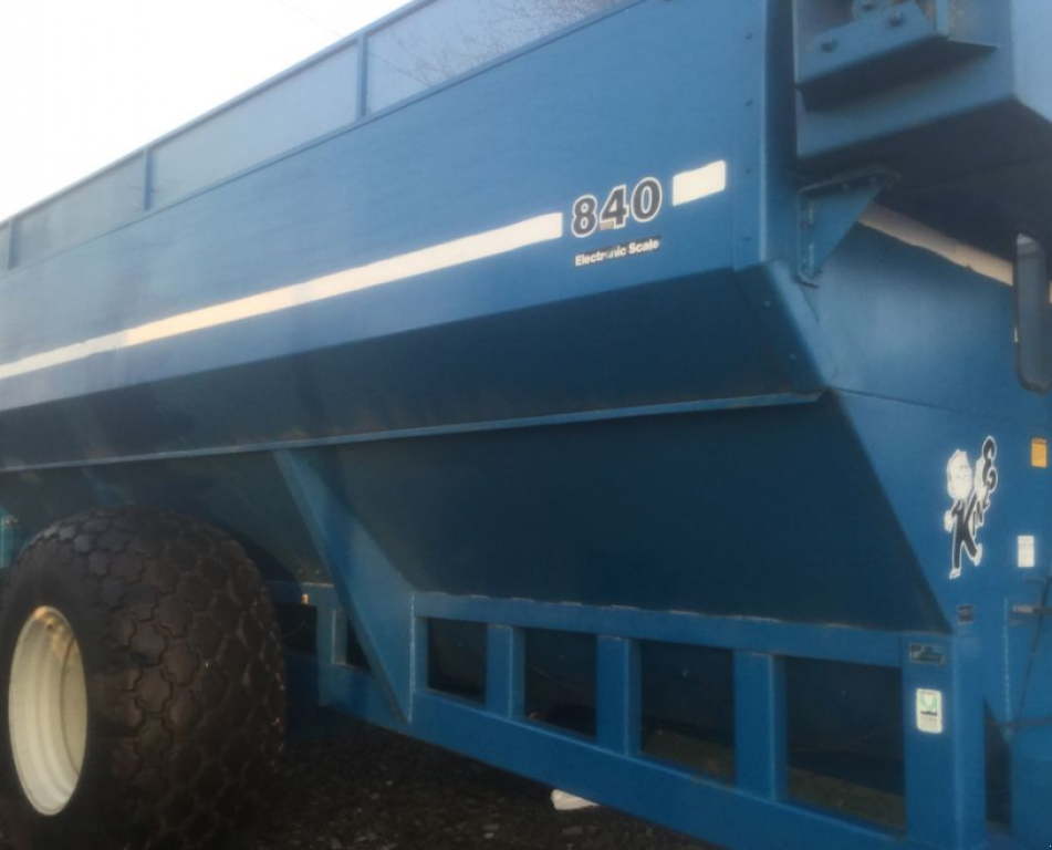 Überladewagen typu Kinze 840,  v Золочів (Obrázek 10)