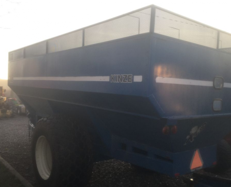 Überladewagen typu Kinze 840,  v Золочів (Obrázek 8)