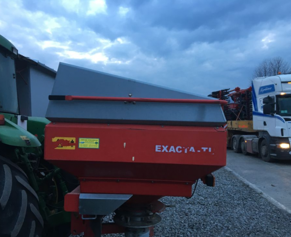 Sandstreuer & Salzstreuer типа Accord Exacta-TL 3000,  в Золочів (Фотография 2)