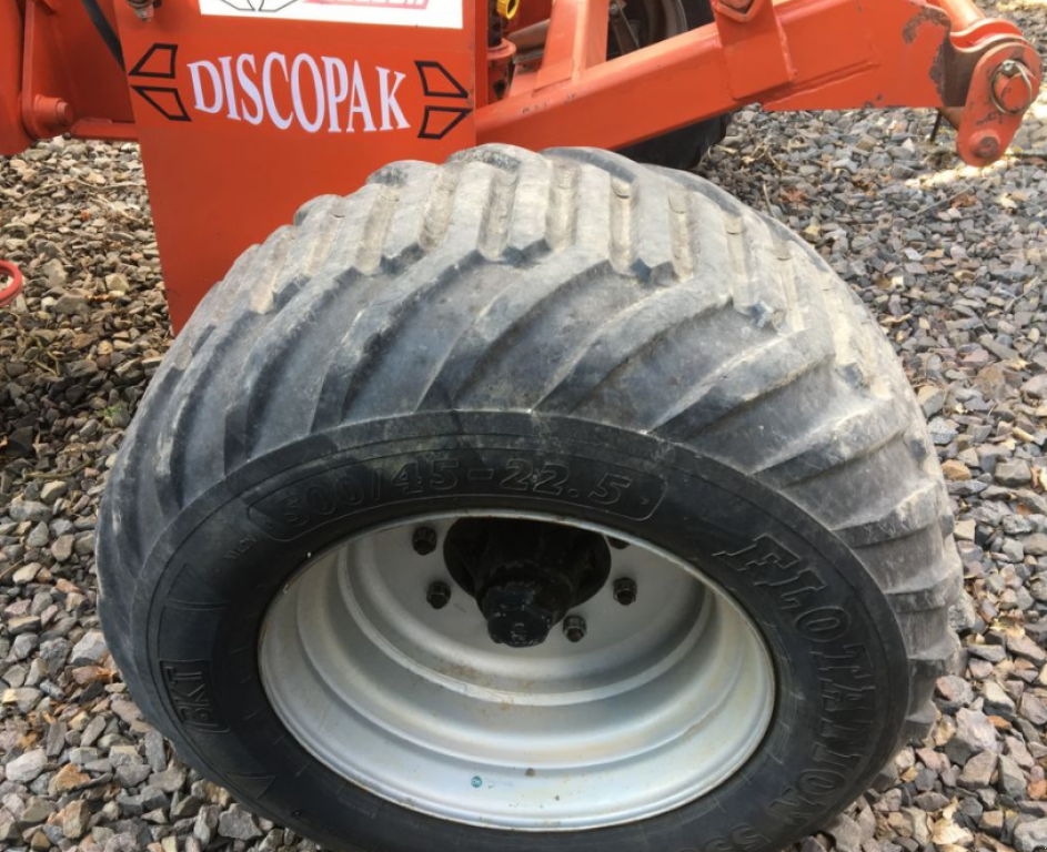 Wiesenegge typu Gregoire-Besson Discopak 6,  v Золочів (Obrázek 3)