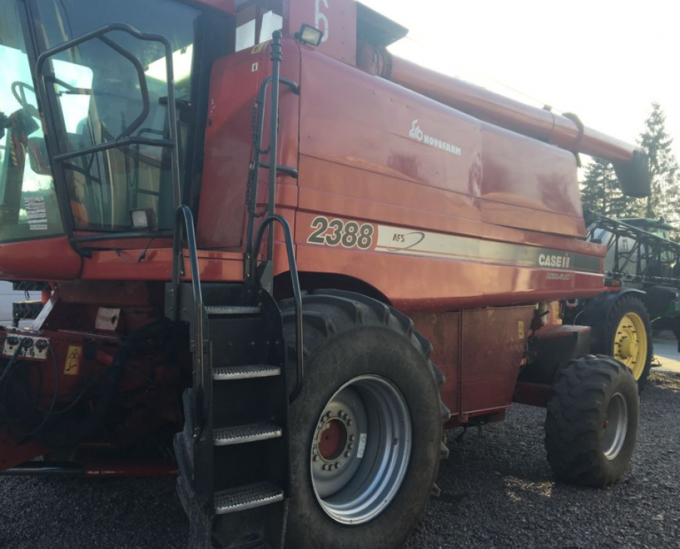 Oldtimer-Mähdrescher tipa Case IH Axial Flow 2388, Neumaschine u Золочів (Slika 1)