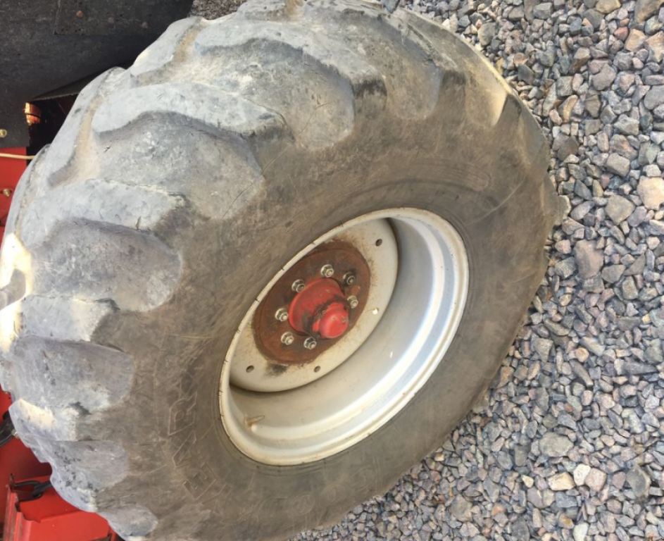 Oldtimer-Mähdrescher tipa Case IH Axial Flow 2388, Neumaschine u Золочів (Slika 4)