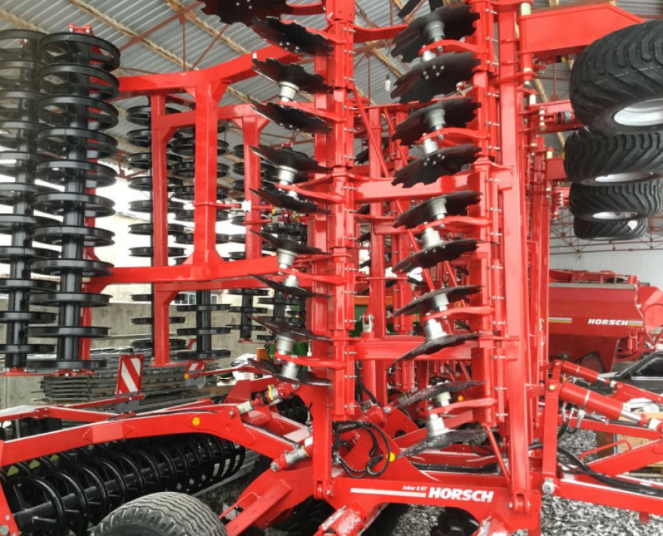 Wiesenegge of the type Horsch Joker 8 RT,  in Золочів (Picture 5)