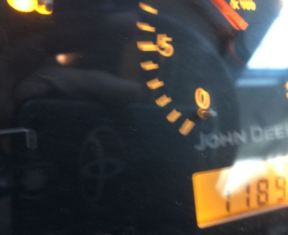 Oldtimer-Traktor tipa John Deere 3320, Neumaschine u Золочів (Slika 5)