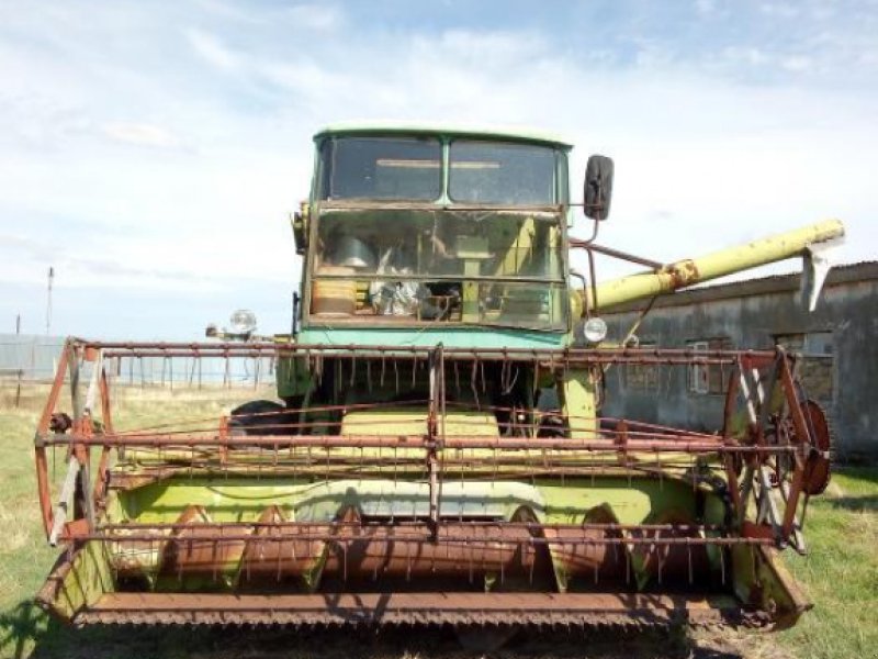 Oldtimer-Mähdrescher typu CLAAS Mercator 75, Neumaschine v Овідіополь