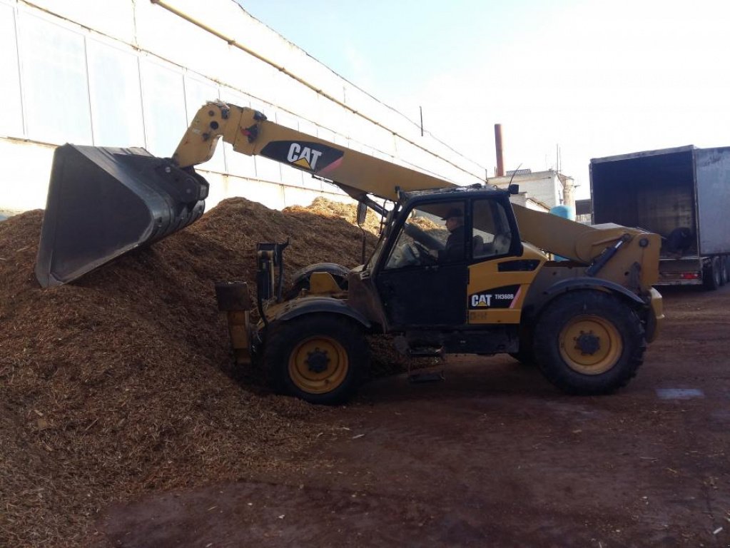 Teleskopstapler of the type Caterpillar TH360B,  in Львів (Picture 2)