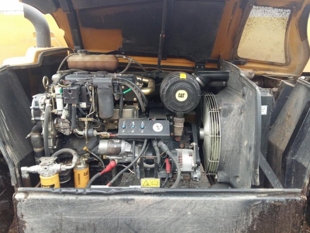 Teleskopstapler of the type Caterpillar TH360B,  in Львів (Picture 3)