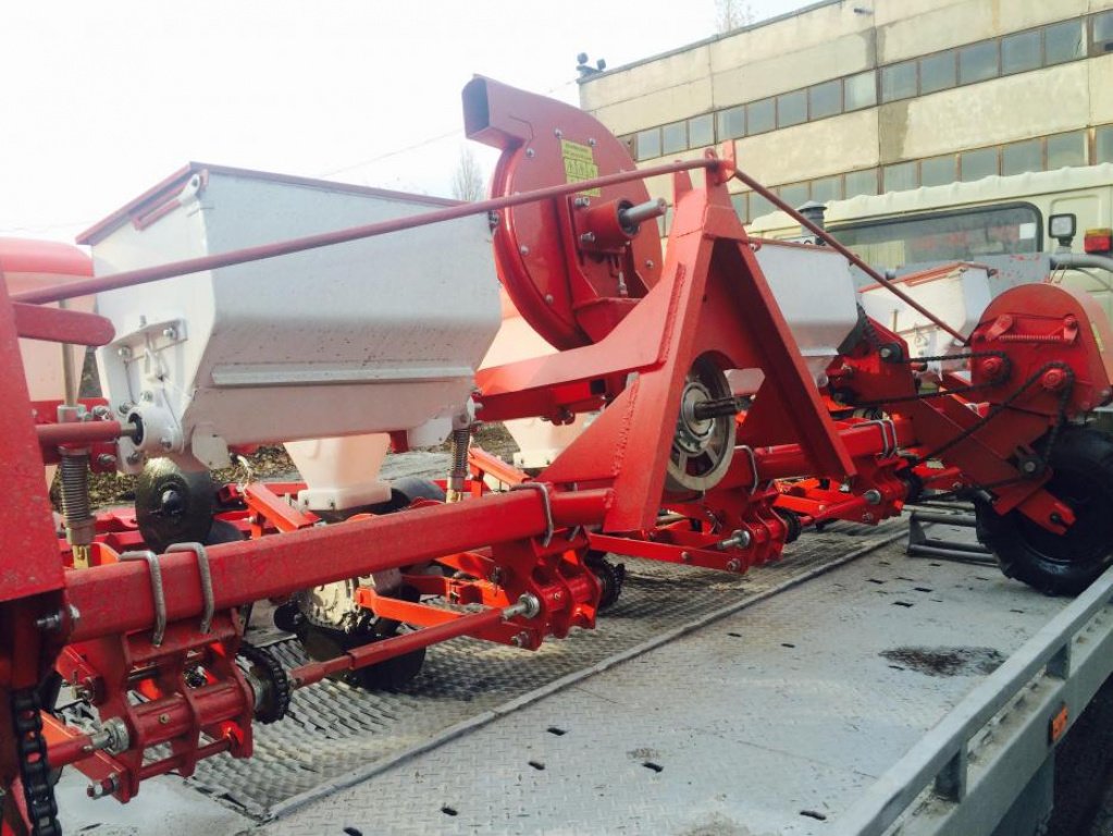 Sämaschine typu CHERVONA ZIRKA УПС-6,  v Кіровоград (Obrázek 3)