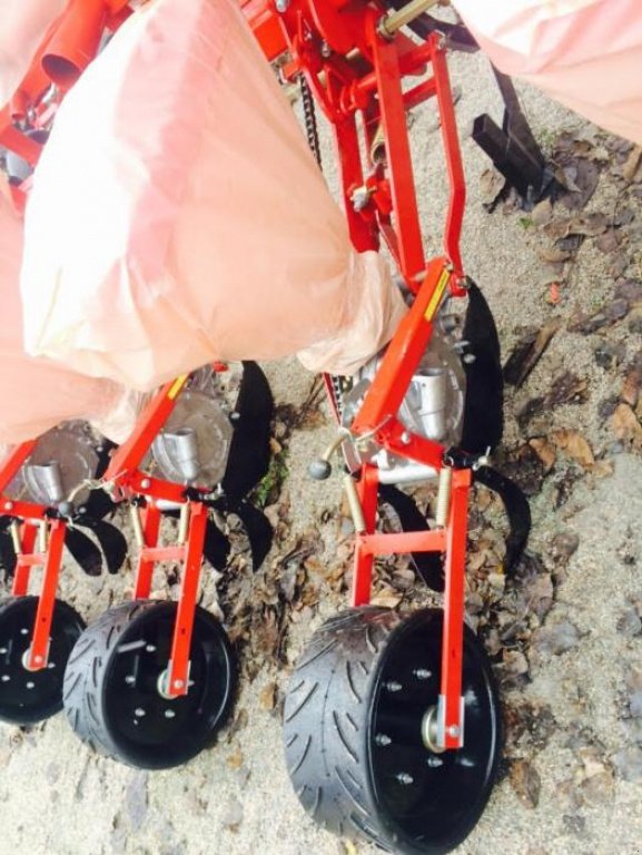 Gareeggenfelder typu CHERVONA ZIRKA УПС-8,  v Кіровоград (Obrázek 6)