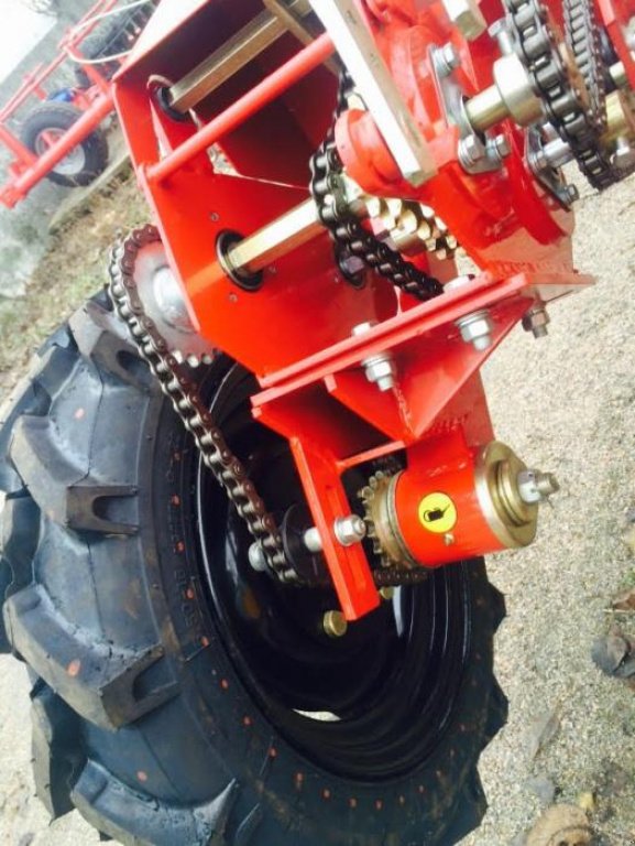 Gareeggenfelder typu CHERVONA ZIRKA УПС-8,  v Кіровоград (Obrázek 5)