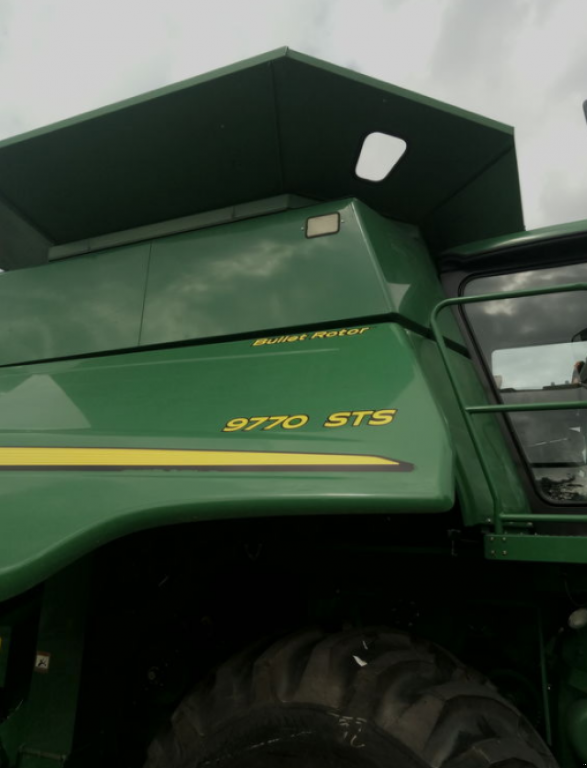 Oldtimer-Mähdrescher del tipo John Deere 9770 STS, Neumaschine In Київ (Immagine 2)
