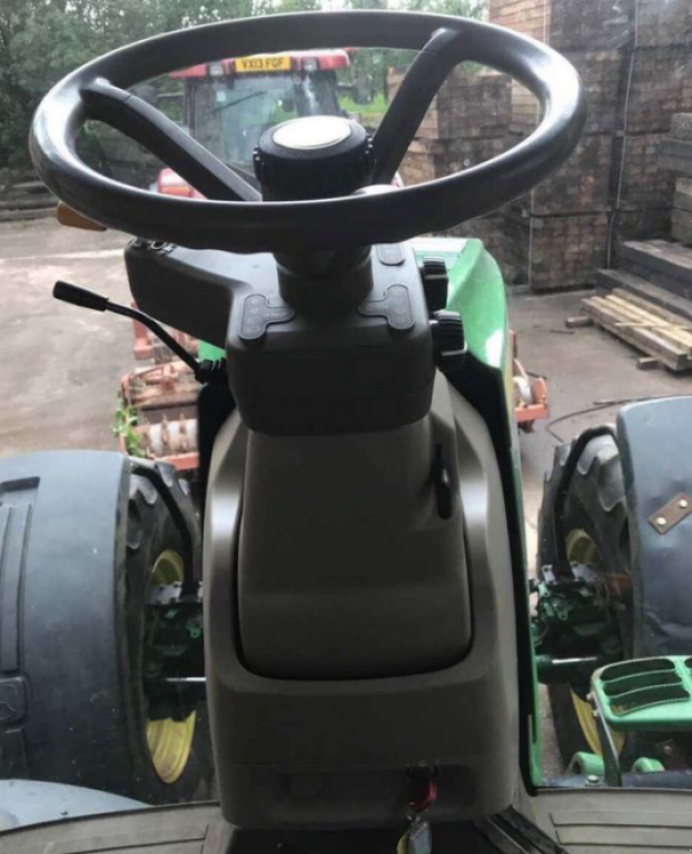 Oldtimer-Traktor typu John Deere 7230R, Neumaschine v Київ (Obrázek 8)