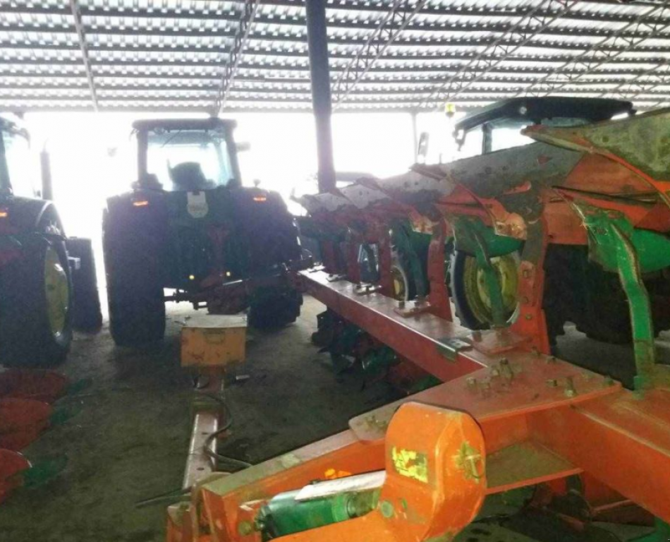 Oldtimer-Traktor typu John Deere 8430, Neumaschine v Київ (Obrázek 3)