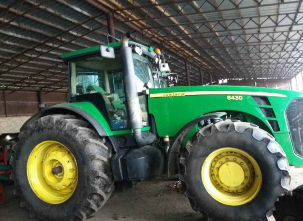 Oldtimer-Traktor typu John Deere 8430, Neumaschine v Київ (Obrázek 4)